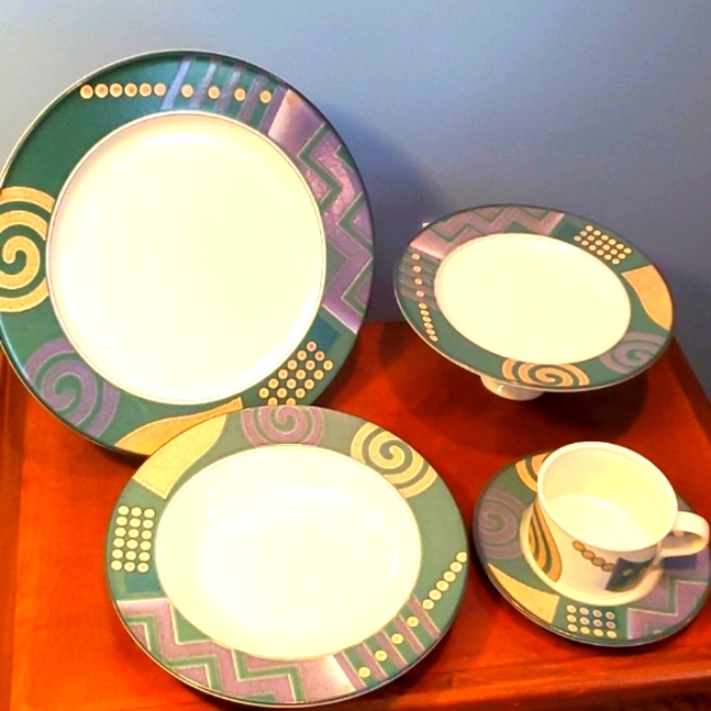 Mikasa Intaglio Lifestyle 5 pc Place Setting - Picture 3 of 12